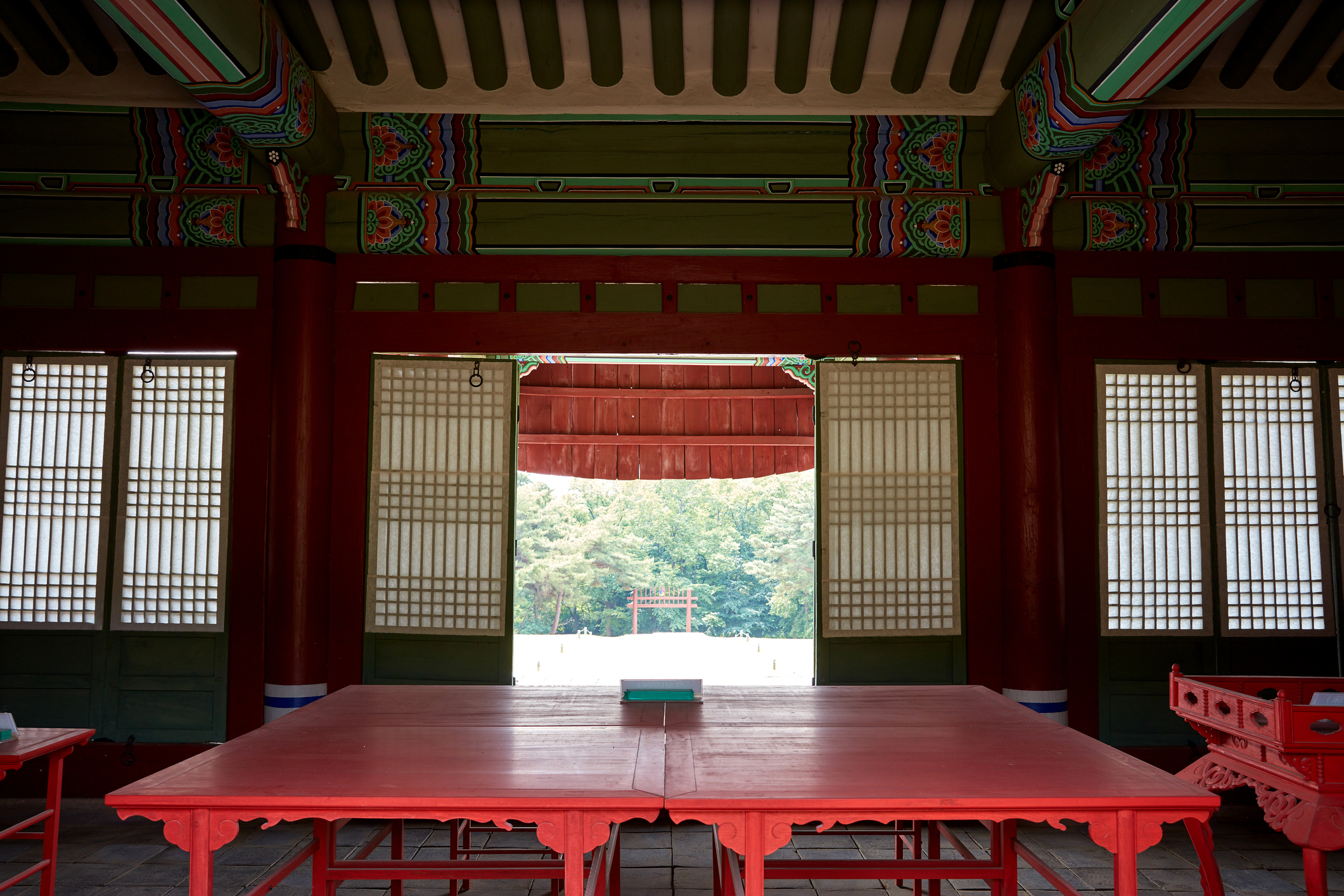 Luxury jet travel to South Korea